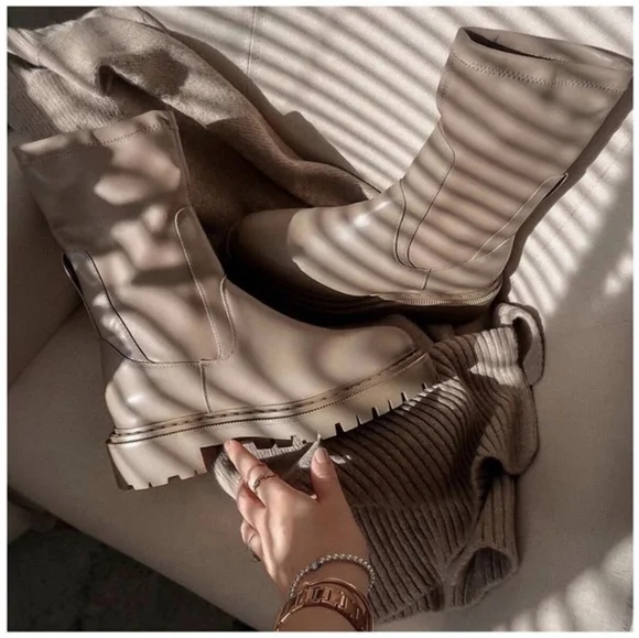 H&M Chunky Lug Sole Chelsea Platform Calf Boots Streetwear Winter Minimalist - Picture 3 of 11